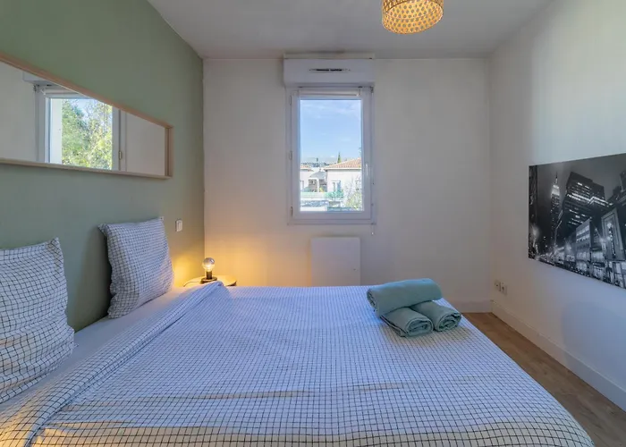Appartement Terrasse De La Pompignane - T2 Lumineux Plein Sud *